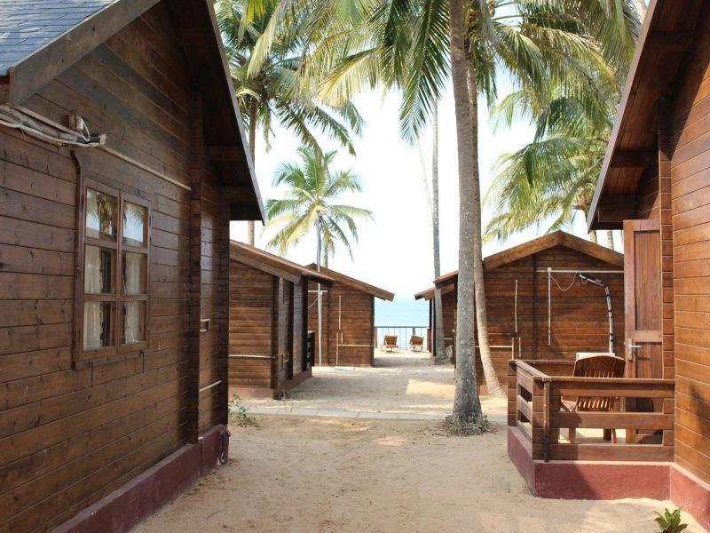 Vista Praia Beach Resort Anjuna Ngoại thất bức ảnh