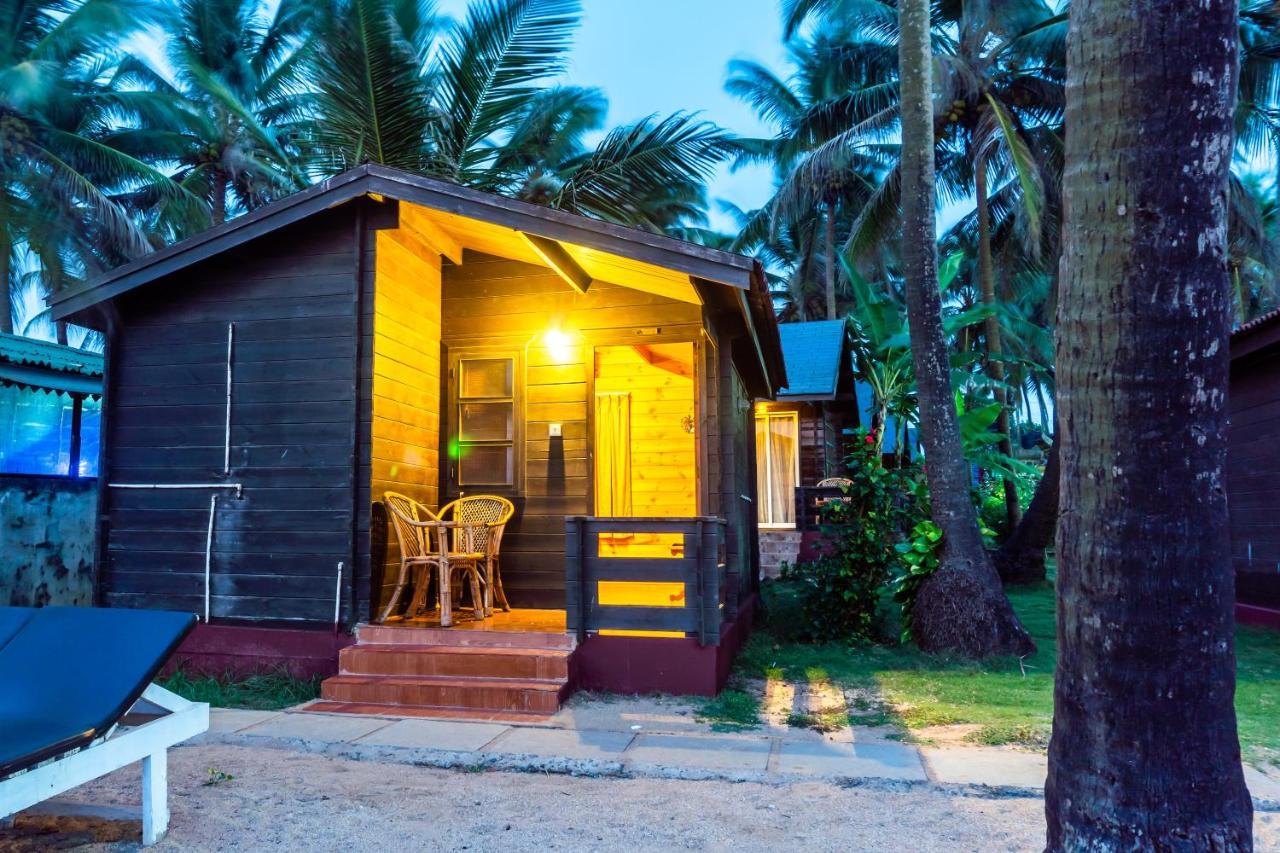 Vista Praia Beach Resort Anjuna Ngoại thất bức ảnh