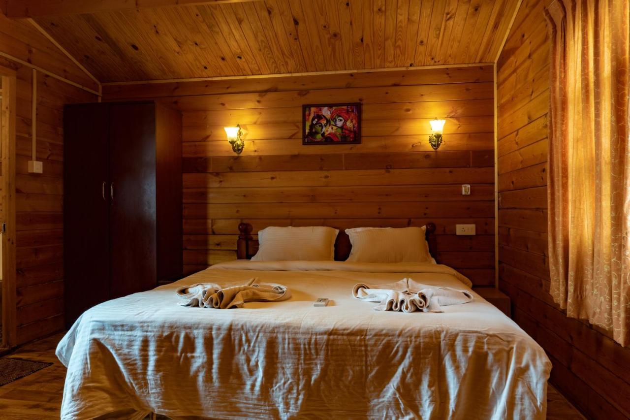 Vista Praia Beach Resort Anjuna Ngoại thất bức ảnh