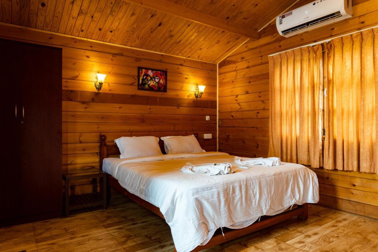 Vista Praia Beach Resort Anjuna Ngoại thất bức ảnh