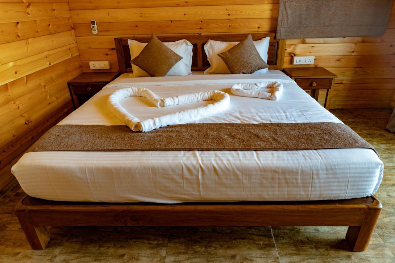 Vista Praia Beach Resort Anjuna Ngoại thất bức ảnh